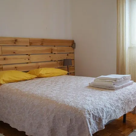 Holiday home Casa Do Avo Machado Abrantes