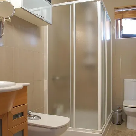 Casa Do Avo Machado *