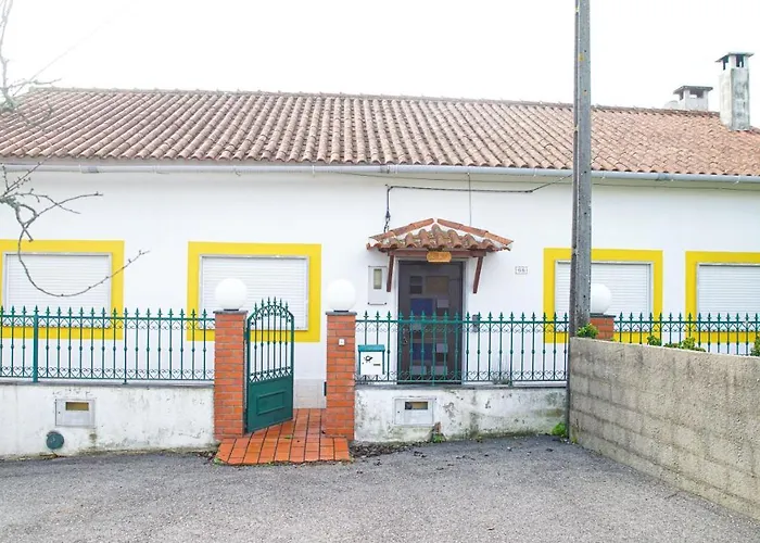 Casa Do Avo Machado *